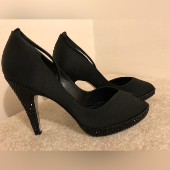 NWOT - Nina Evening Peeptoe Platform Shoes Black 8M - Picture 1 of 8